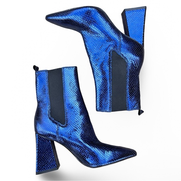 🎩🗝️NWOB $219 Marc Fisher LTD Blue Metallic Leather Boots - Picture 8 of 15
